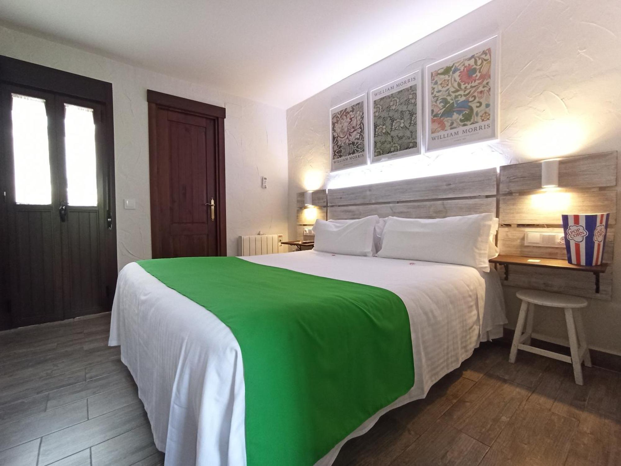 La Jarana Casa Hotel Саара-де-ла-Сьерра Экстерьер фото